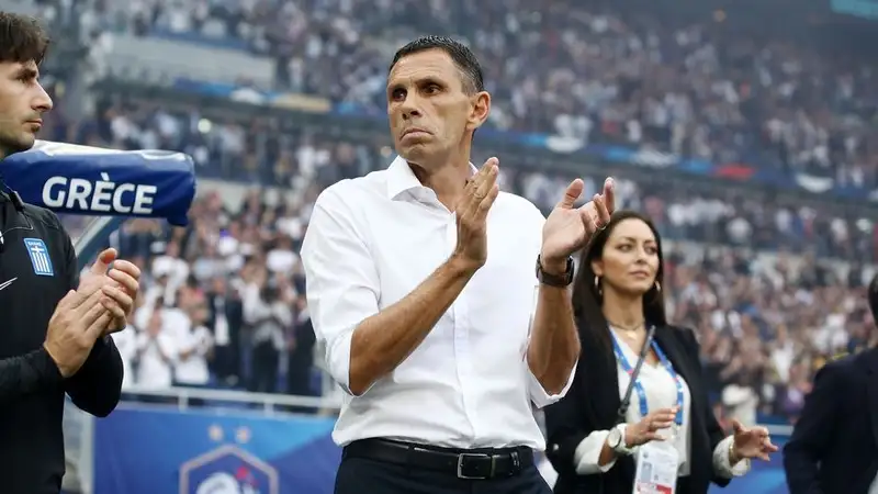 Тренер Греции раскритиковал федерацию