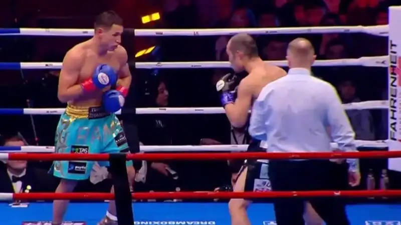 Казахстанский боксер побил опытного японца в битве за два титула