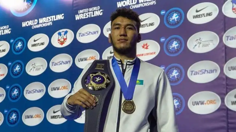 Сенсационный чемпион мира из Казахстана возглавил мировой рейтинг в борьбе