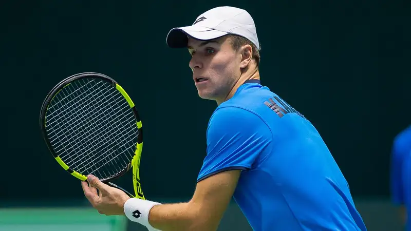 Дмитрий Попко победил восходящую звезду мирового тенниса