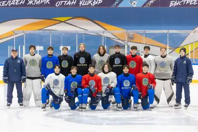 Казахстанские хоккеисты одержали важнейшую победу на ОИ-2024