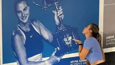 "Шестой полуфинал": Соболенко провела мастер-класс для Рыбакиной на Australian Open