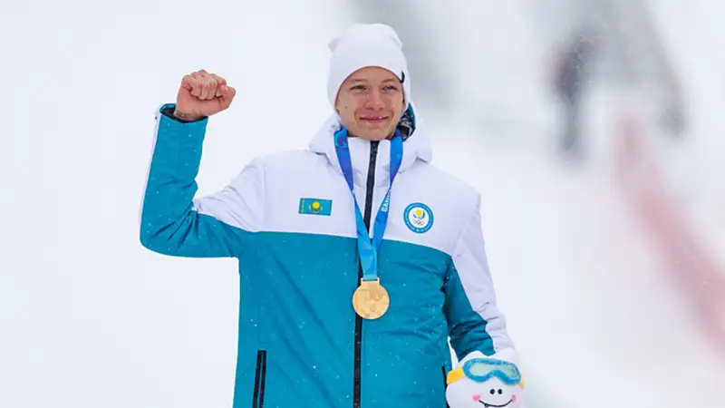 Казахстан благодаря сенсационной победе Ильи Мизерных на юношеской Олимпиаде показал лучший результат в истории