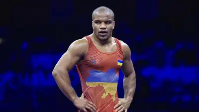 Олимпийский чемпион по борьбе сенсационно проиграл на чемпионате Европы