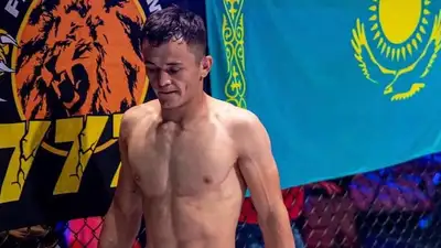 Соперник казахстанского бойца в UFC наехал на президента Аргентины