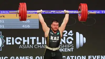 Даже скромные 325 кг позволили Кириллу Староверкину без каких-то проблем выиграть ЧК-2024