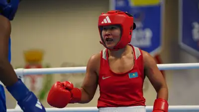 Ученица старшего тренера сборной Казахстана по боксу вылетела после первого же боя с олимпийского турнира