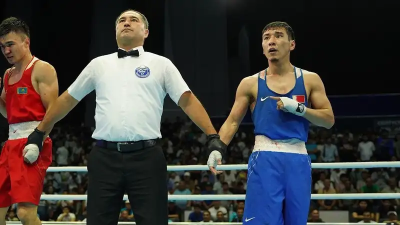 Бой двух казахских боксёров за Олимпиаду: казахстанец из Бахрейна сделал заявление