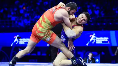 Лучший казахстанский борец вышел в полуфинал чемпионата Азии