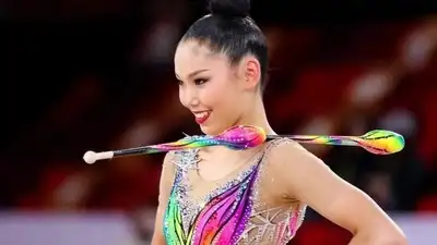 Лучшая гимнастка Казахстана осталась без медалей на престижном турнире