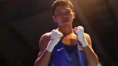 Лишённый Олимпиады чемпион мира по боксу из Казахстана пропустит супертурнир в Астане