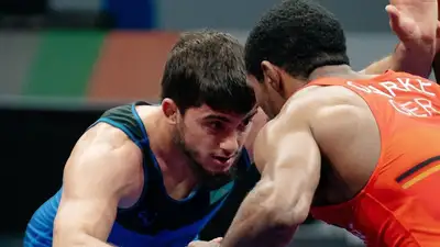 Чеченский борец стал непреодолимой преградой для казахстанца на олимпийском отборе