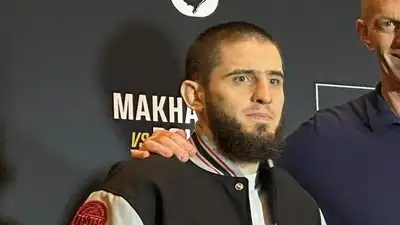 Чемпион UFC в лёгком весе Ислам Махачев высказался о свисте в свой адрес со стороны болельщиков из США, сообщает sportarena.kz