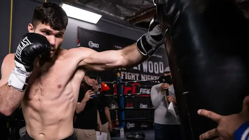 Казахстанский боксёр из команды Головкина "сбежал" от тренера Владимира Кличко