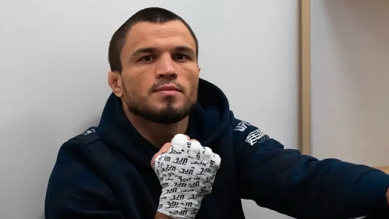 "Никаких оправданий": Умар Нурмагомедов впервые высказался о поражении от Мераба Двалишвили