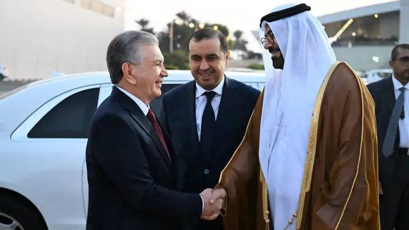 Мирзиёев обсудил переход узбека в МС