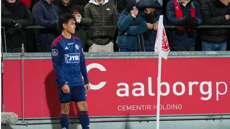 Игрок сборной Казахстана отреагировал на переход узбекского футболиста в "Манчестер Сити"