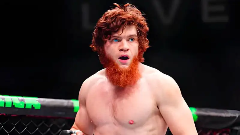 "Его стиль подходит мне": Майкл Пейдж назвал "дагестанского казаха" удобным соперником