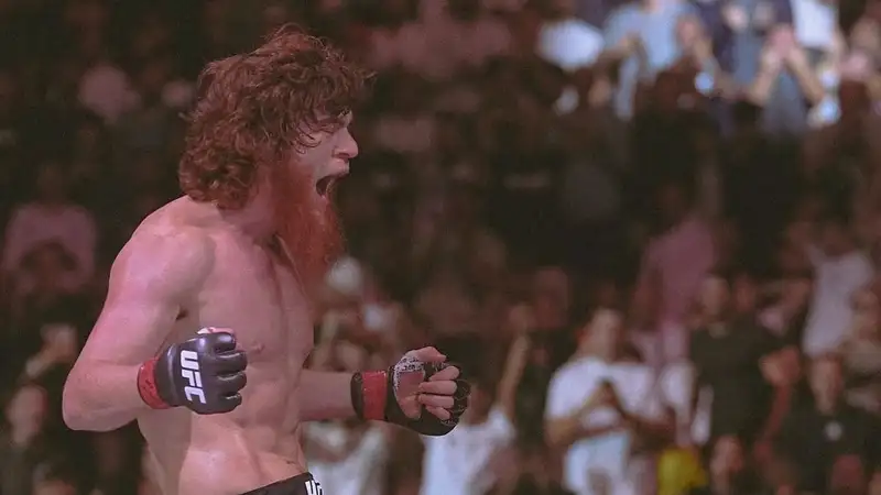 "Дагестанский казах" рассказал, на что потратит свой гонорар за бой с Майклом Пейджом