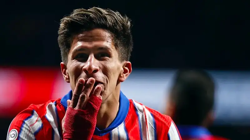 Сын Симеоне вывел "Атлетико" в полуфинал Кубка Испании