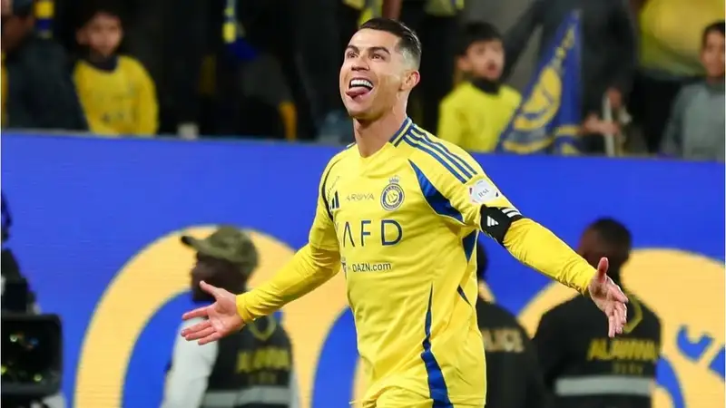 40-летний Криштиану Роналду продлил контракт с "Аль‑Насром"