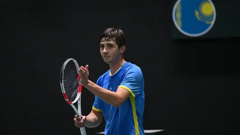 Форс-мажор случился в концовке матча второй ракетки Казахстана