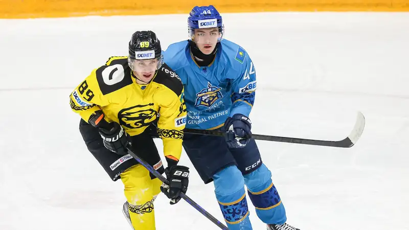 Фарм-клуб "Барыса" в шаге от непопадания в плей-офф чемпионата Казахстана по хоккею