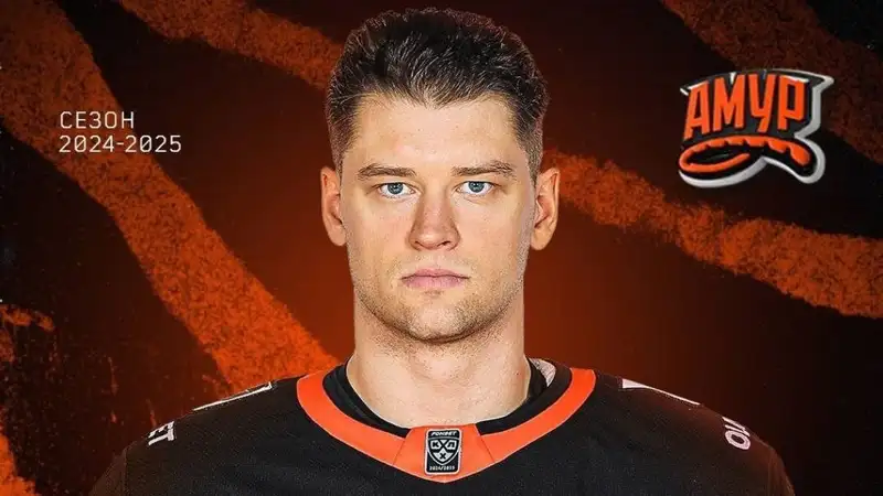 Принципиальный соперник "Барыса" уволил хоккеиста, отказавшегося от сборной и гражданства Казахстана