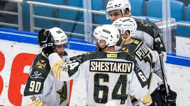 Нападающий сборной Казахстана по хоккею оформил дубль в ворота "Сибири"