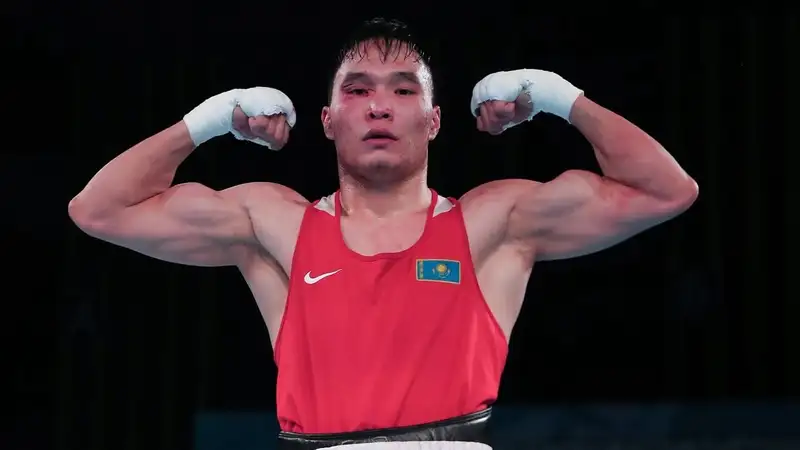 Санатали Тольтаев победил местного боксёра на старте "малого чемпионата мира" в Болгарии
