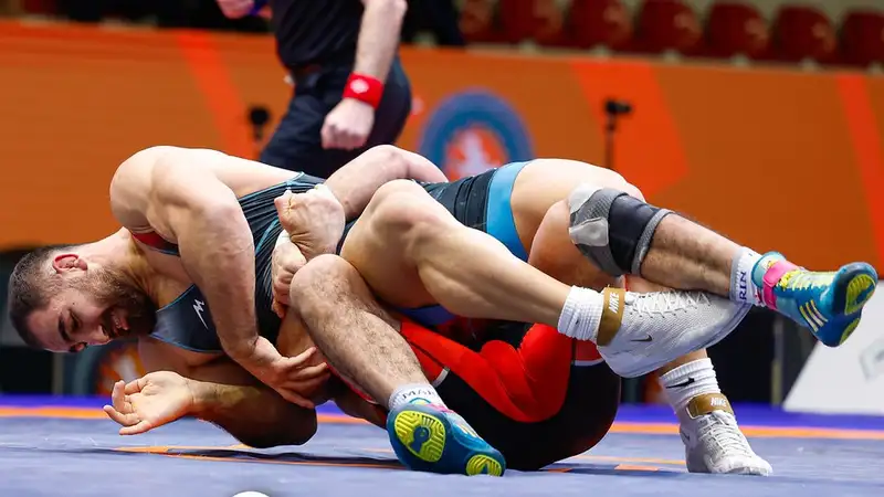 Последняя наша надежда на "золото" сегодня тоже проиграл...