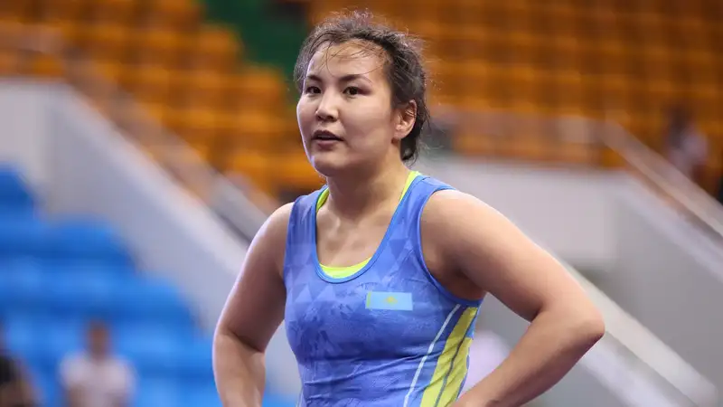 На этот раз у титулованной Эльмиры Сыздыковой - "бронза"