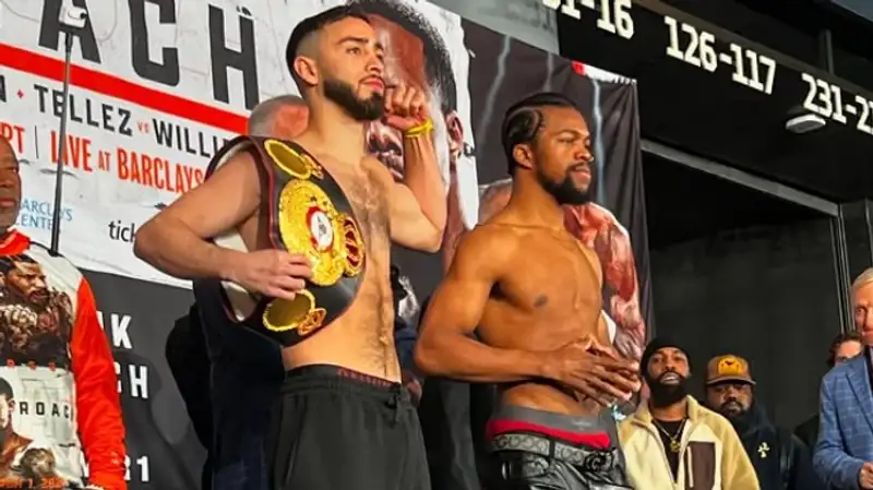 Рассел завоевал пояс WBA