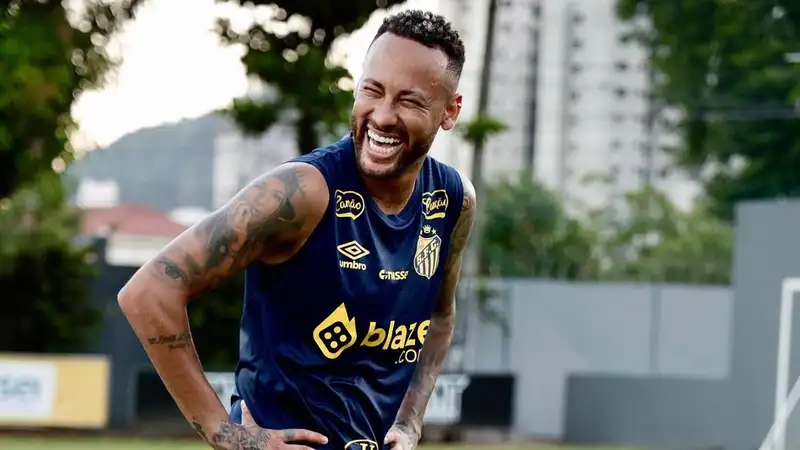 Неймар готов пойти на уступки ради возвращения в "Барселону"