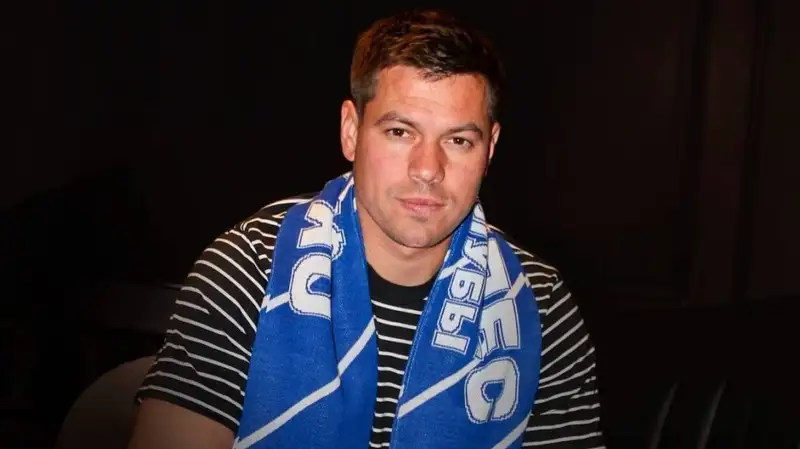 Шевченко подписал контракт с Окжетпесом 