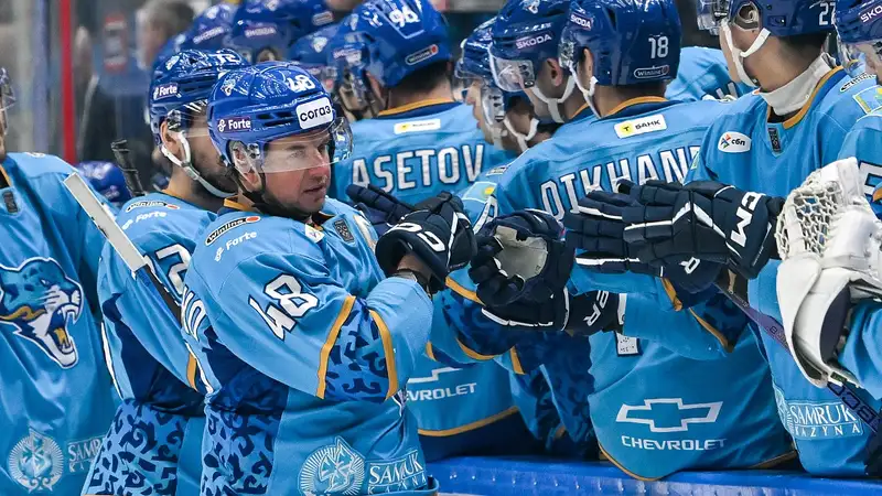 Как выглядит турнирная таблица КХЛ перед матчем "Барыс" - "Сибирь"