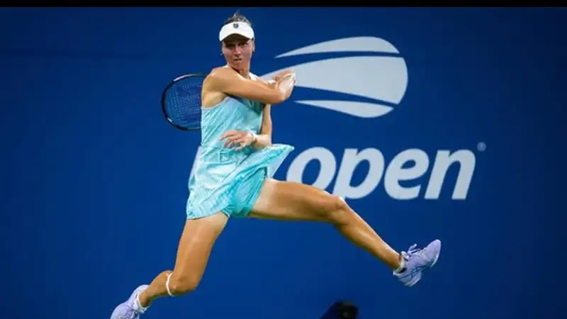 Самсонова в 1/4 Мастерса