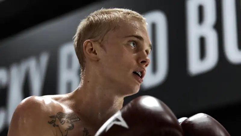 Российский блогер и звезда TikTok одержал вторую победу в боксе