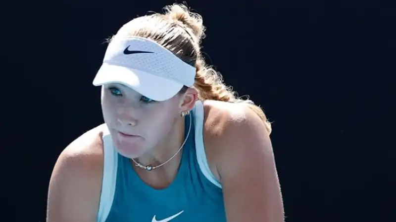 Мирру оскорбляют в сетях