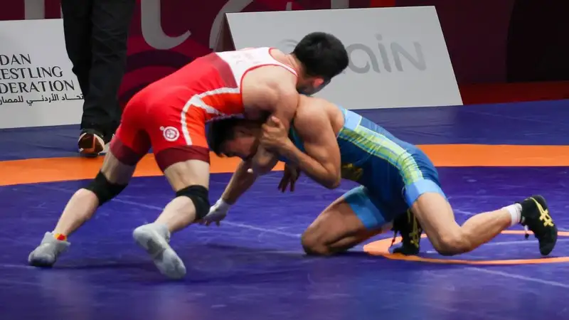 Соперник из Таджикистана положил нашего 