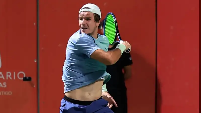 Казахстанский теннисист вышел в финал "Челленджера" в Мексике