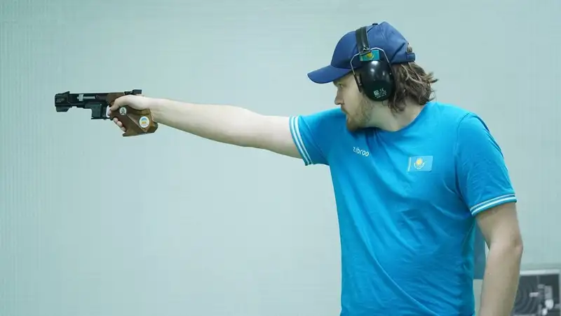 Казахстанский стрелок с первого места вышел в финал Кубка мира, но медаль не выиграл: подробности