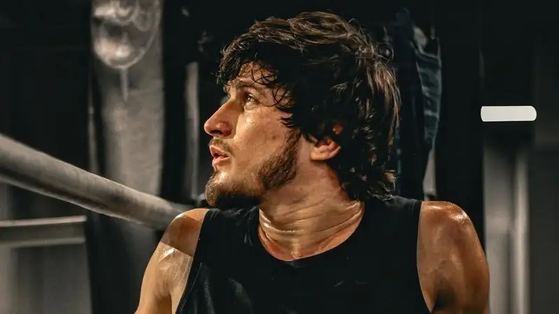 Назвавший казахов "родными" боец UFC рассказал, когда планирует вернуться в октагон