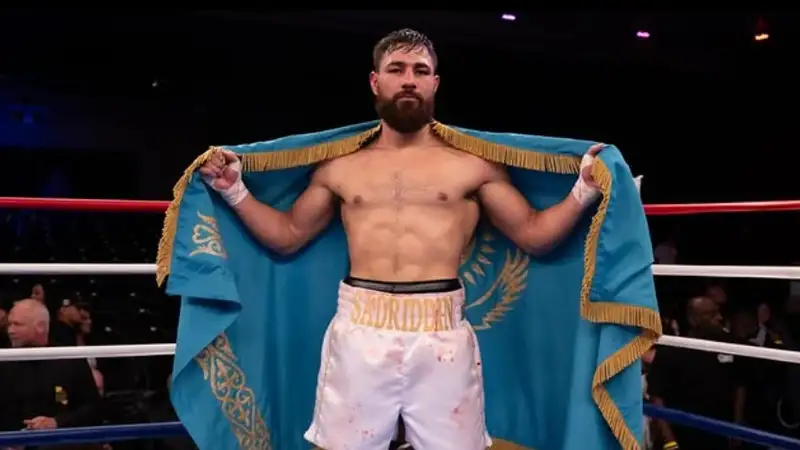 Ахмедов сломал руку