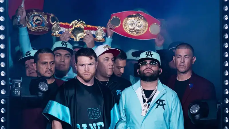 "Канело" намерен вновь стать абсолютным чемпионом мира