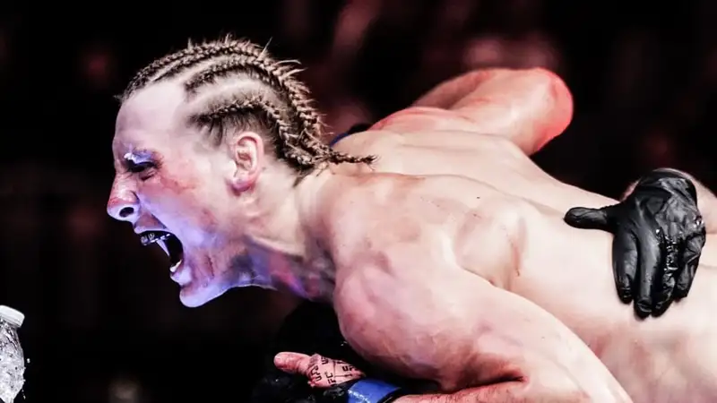 Триумфатор UFC 314 набрал 19 кг за неделю после боя