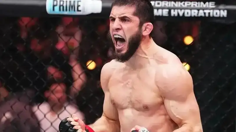 Ислам Махачев