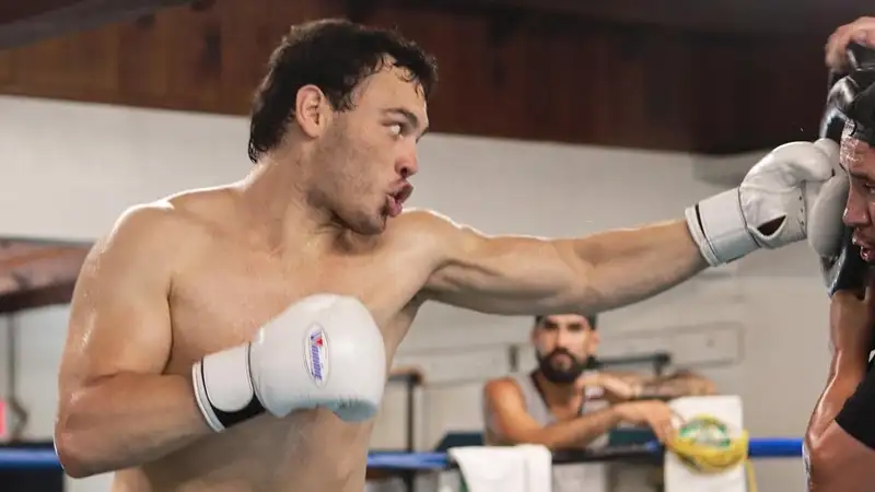 Хулио Сезар Чавес-младший 