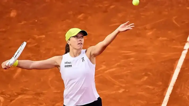 Ига Швёнтек 