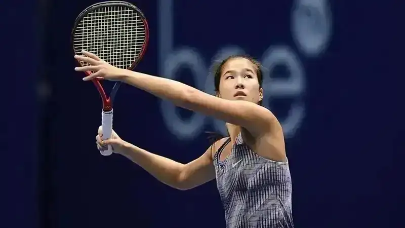 Жибек Куламбаева 